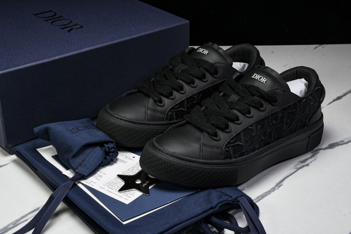 D10r b33 sneaker (eu38-46)