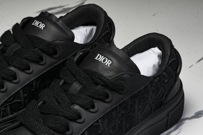D10r b33 sneaker (eu38-46)