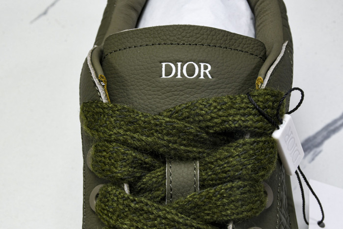 D10r b33 sneaker (eu38-46)