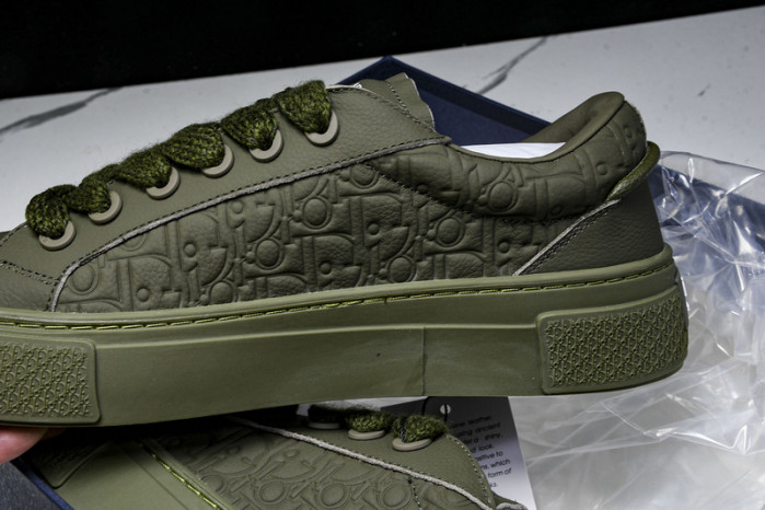 D10r b33 sneaker (eu38-46)