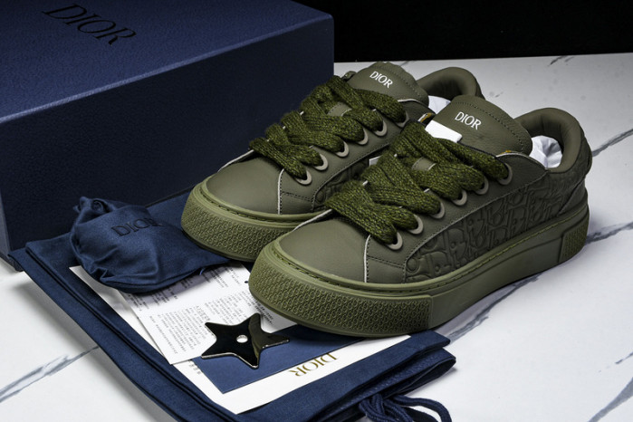 D10r b33 sneaker (eu38-46)
