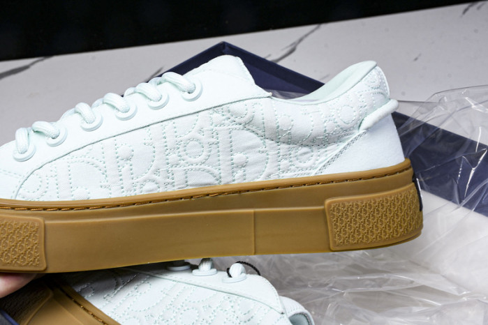 D10r b33 sneaker (eu38-46)