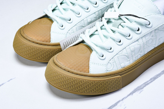 D10r b33 sneaker (eu38-46)
