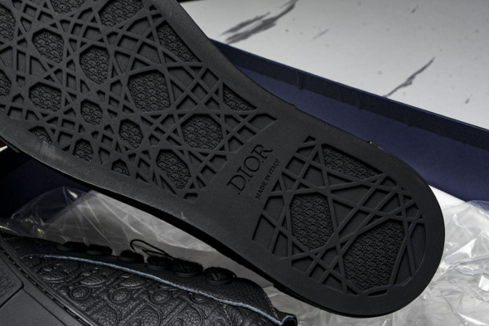D10r b33 sneaker (eu38-46)
