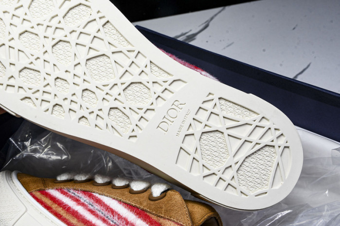 D10r b33 sneaker (eu38-46)