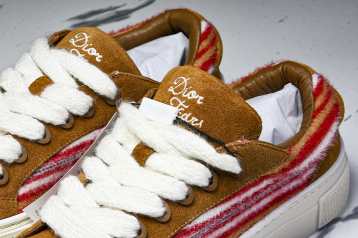D10r b33 sneaker (eu38-46)