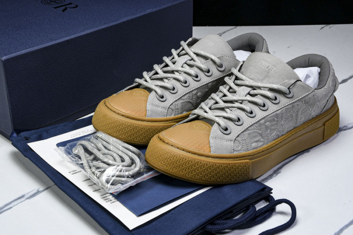 D10r b33 sneaker (eu38-46)