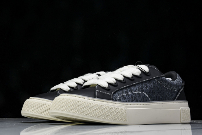 D10r b33 sneaker (eu38-46)