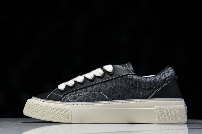 D10r b33 sneaker (eu38-46)