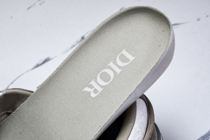 D10r b33 sneaker (eu38-46)