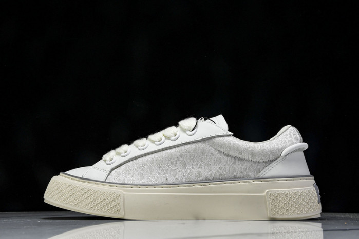 D10r b33 sneaker (eu38-46)
