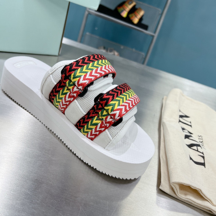 Lanu1n curb sandals