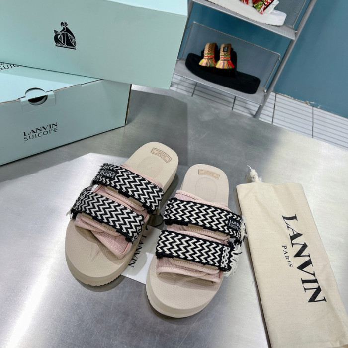 Lanu1n curb sandals
