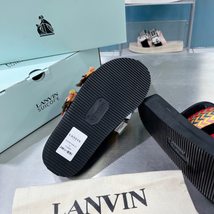 Lanu1n curb sandals