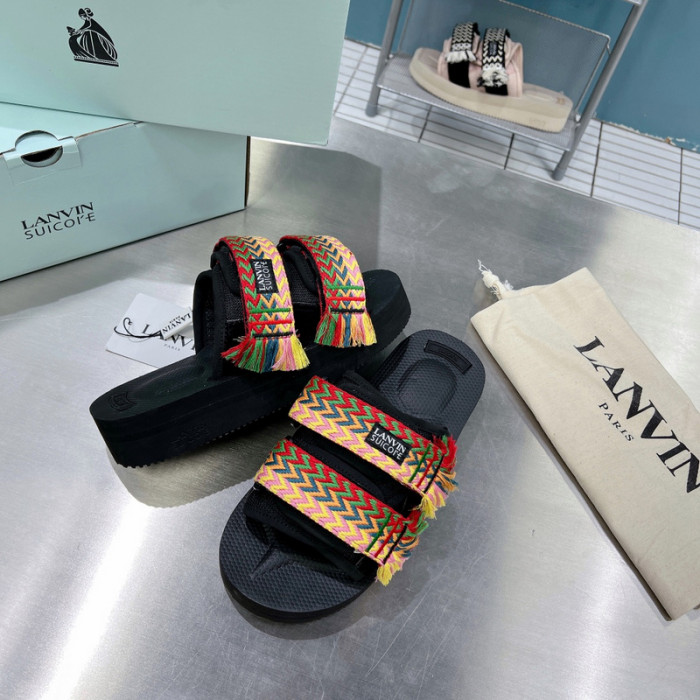 Lanu1n curb sandals