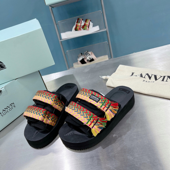 Lanu1n curb sandals
