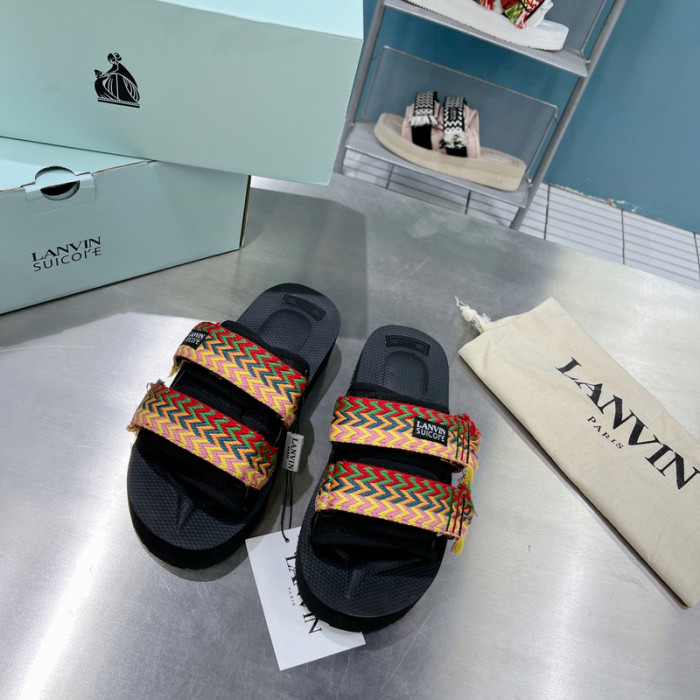 Lanu1n curb sandals