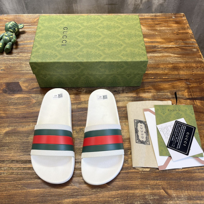 Gv*c sandals