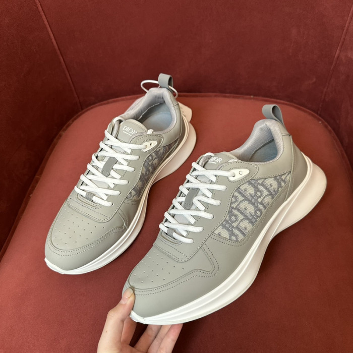 D10r b25 sneaker