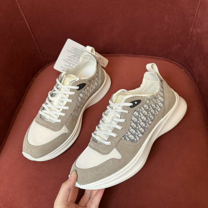 D10r b25 sneaker
