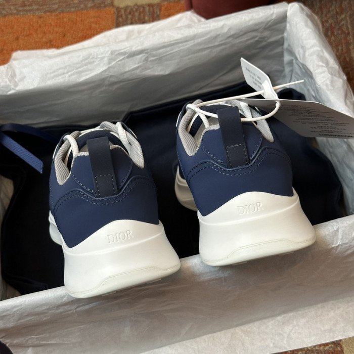 D10r b25 sneaker