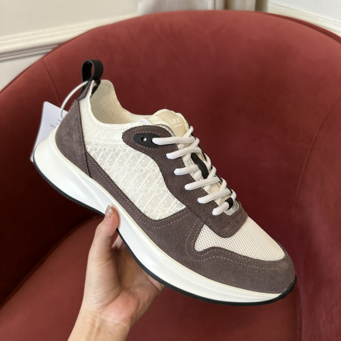 D10r b25 sneaker