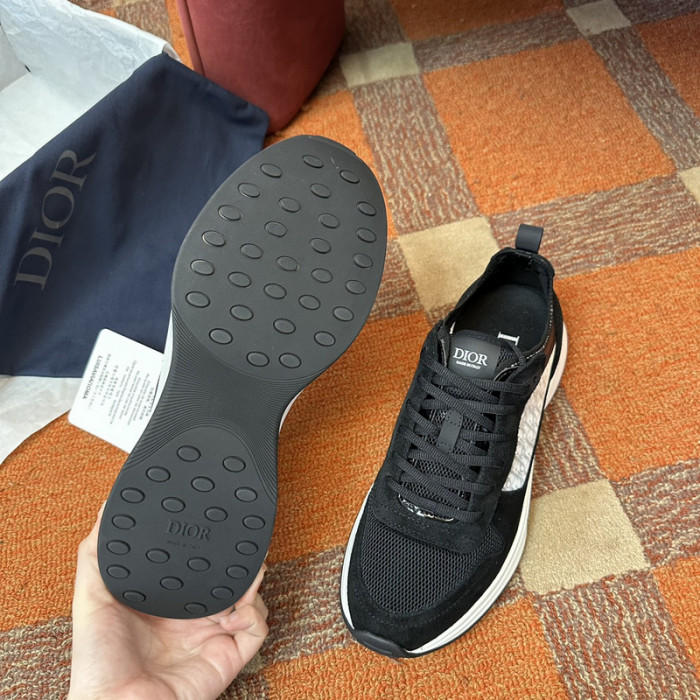 D10r b25 sneaker