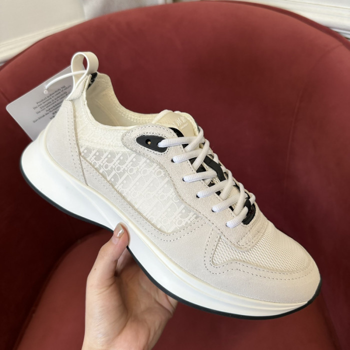 D10r b25 sneaker