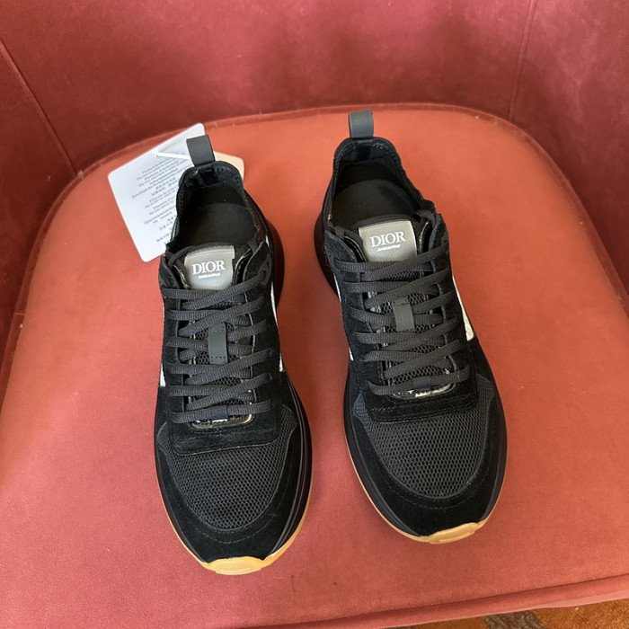 D10r b25 sneaker