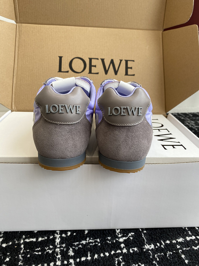 Loe*we Ballet Runner