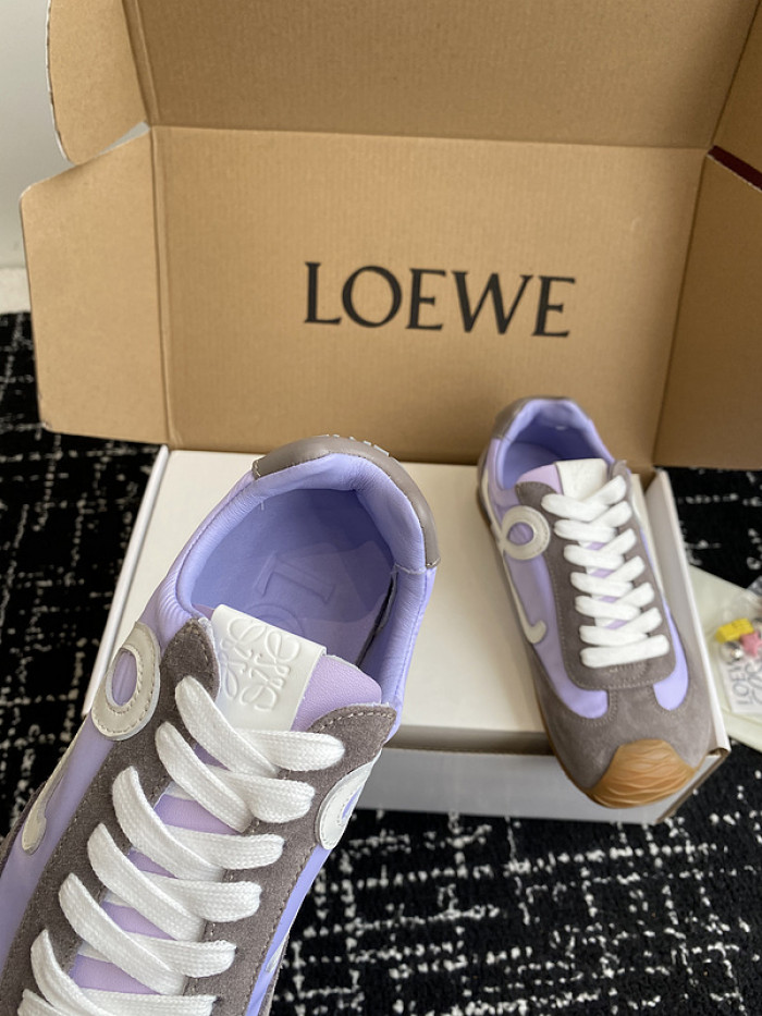 Loe*we Ballet Runner