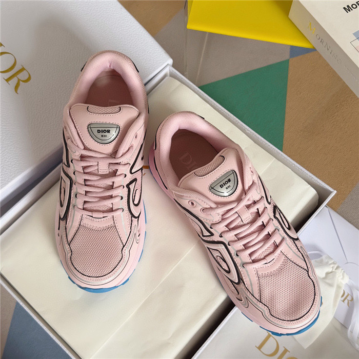 D*or b30 sneaker