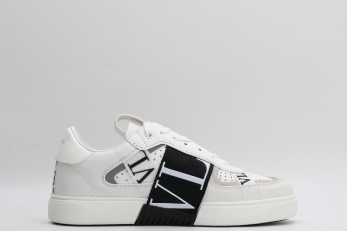 va*lentino sneaker