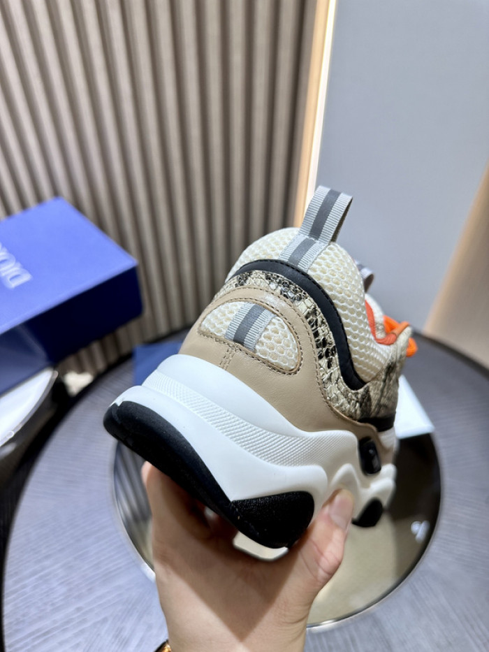 D10r b22 sneaker