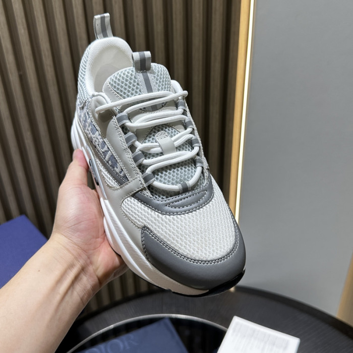 D10r b22 sneaker