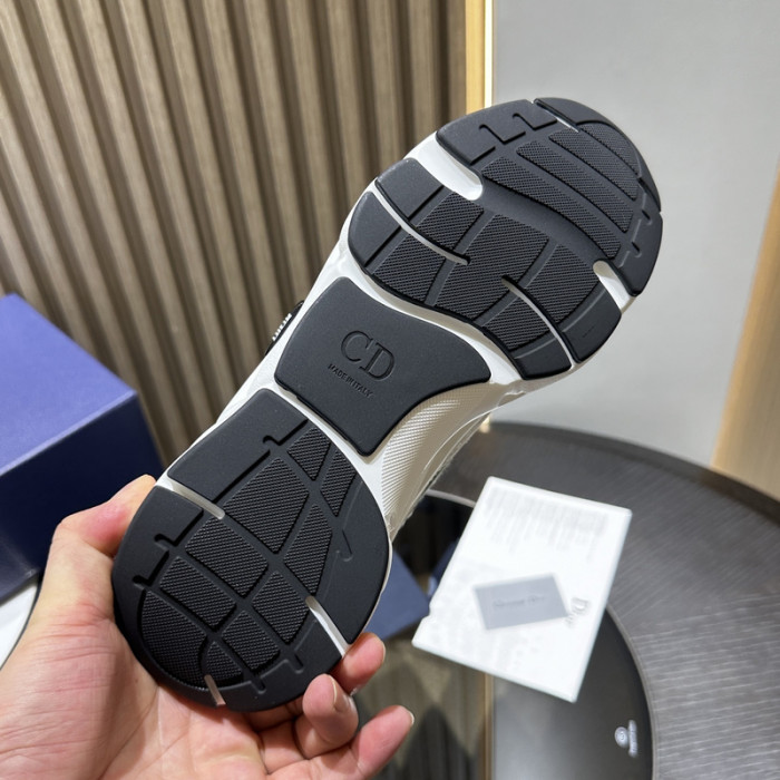 D10r b22 sneaker