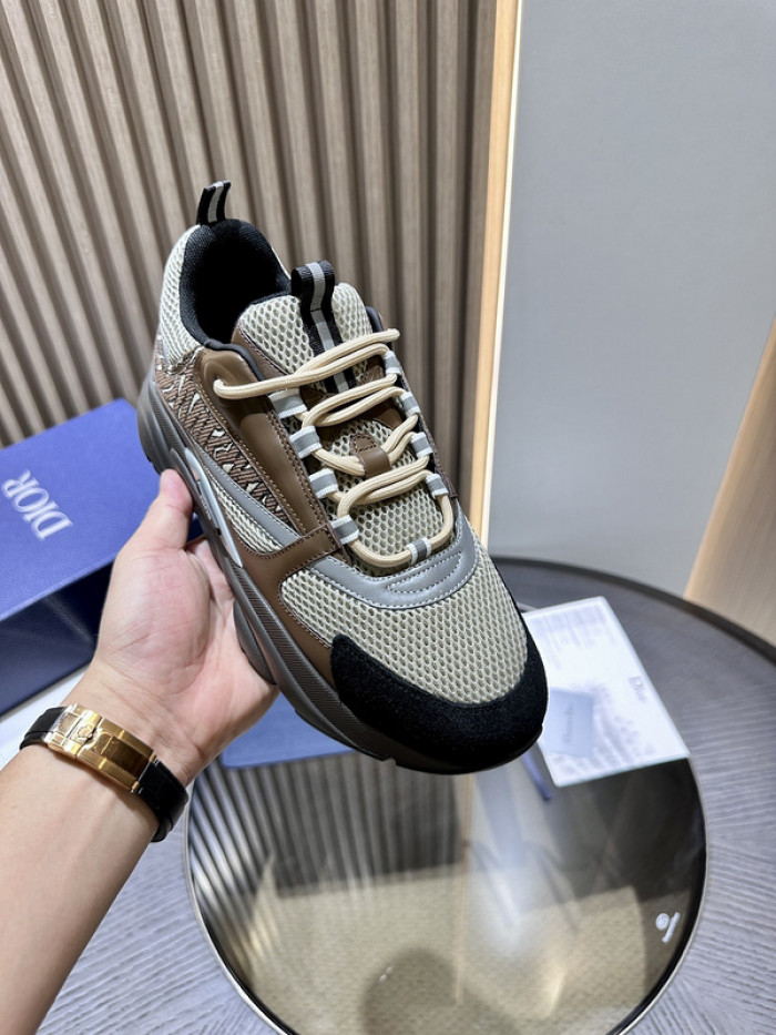 D10r b22 sneaker