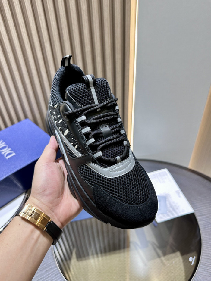 D10r b22 sneaker