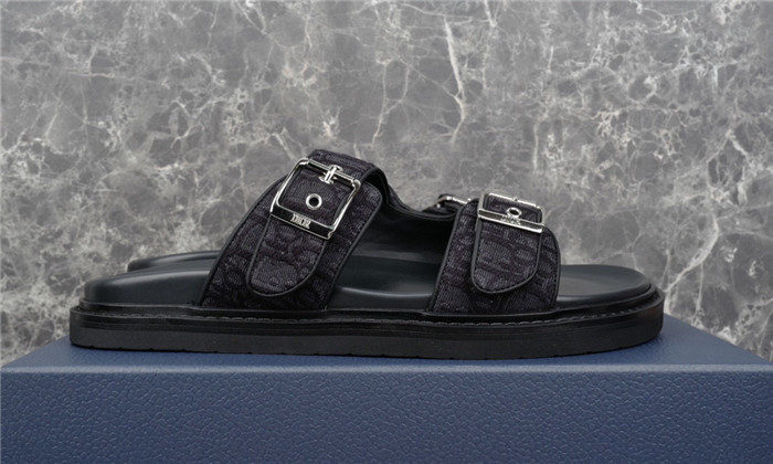 D*or aqua sandal