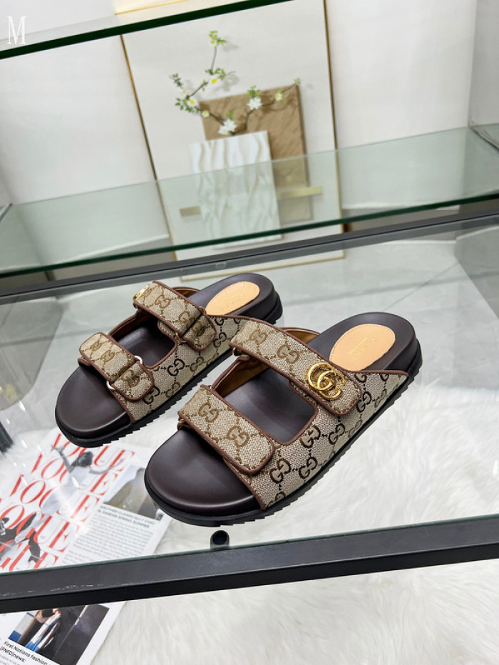 Gv*c sandals