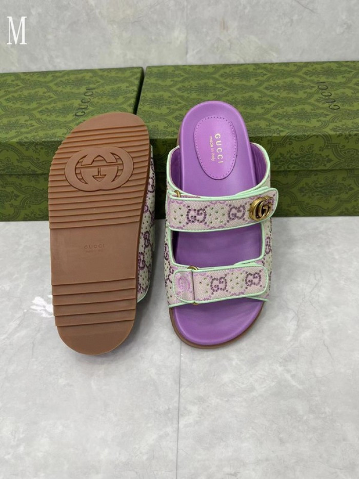 Gv*c sandals
