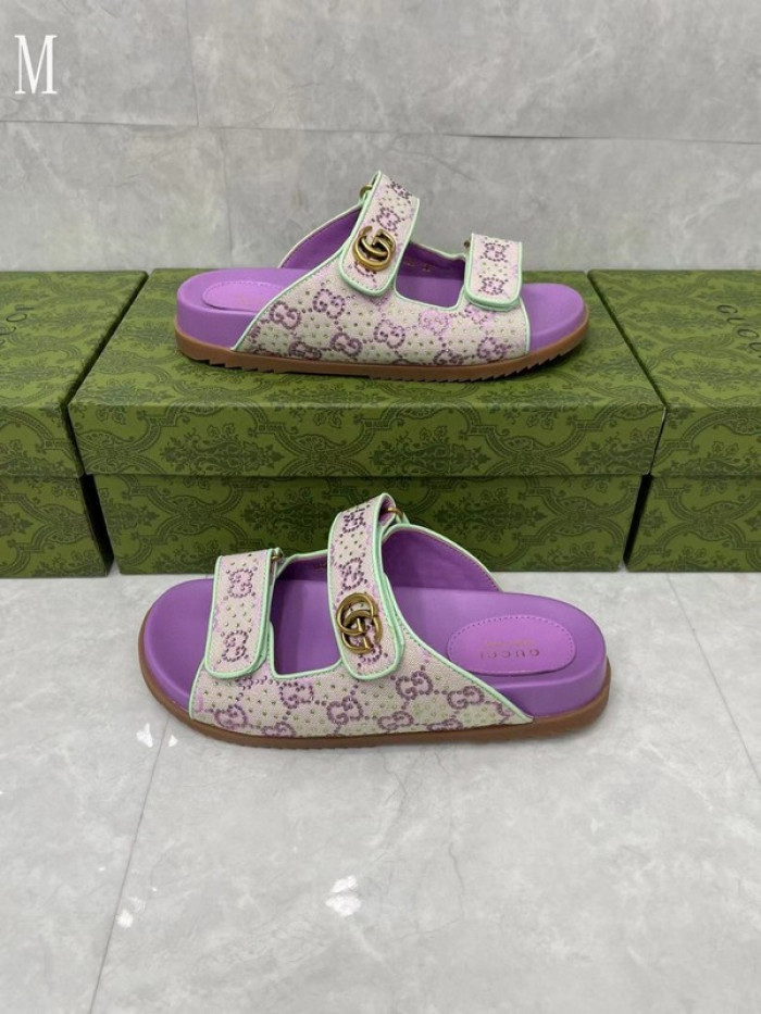 Gv*c sandals