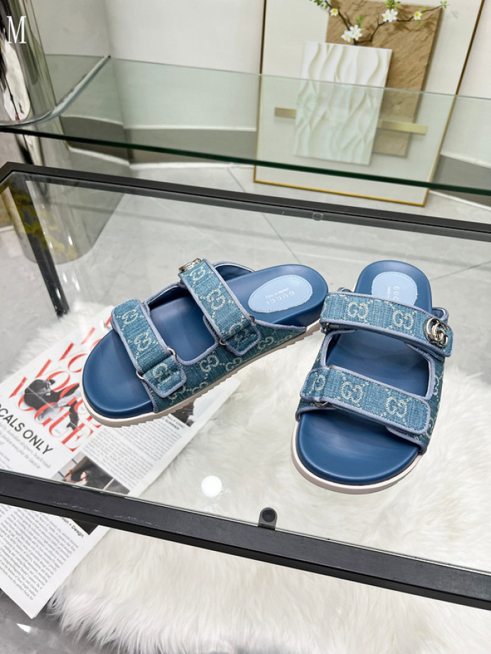 Gv*c sandals