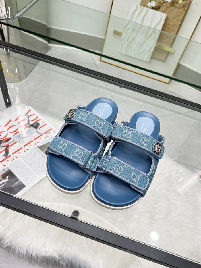 Gv*c sandals