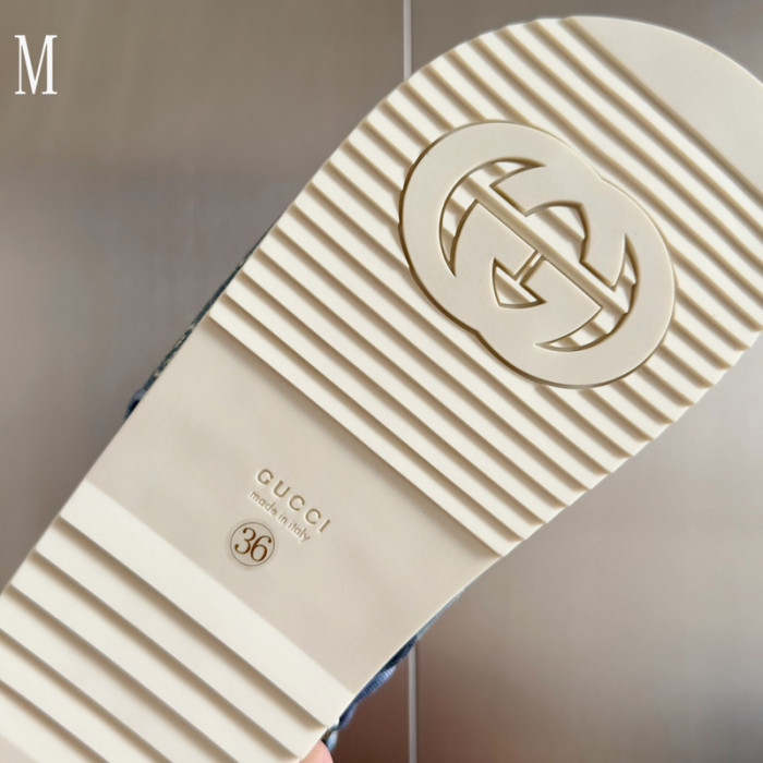 Gv*c sandals