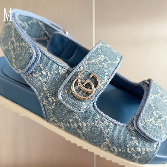 Gv*c sandals