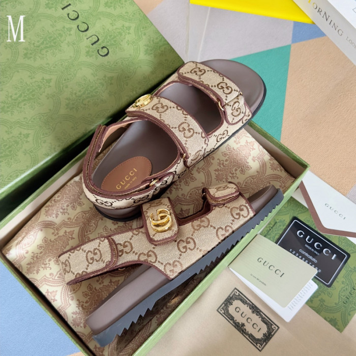 Gv*c sandals