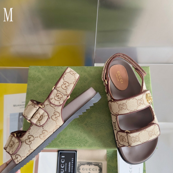 Gv*c sandals