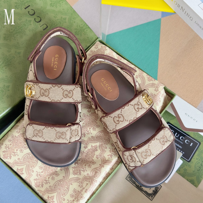 Gv*c sandals