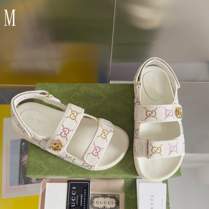 Gv*c sandals